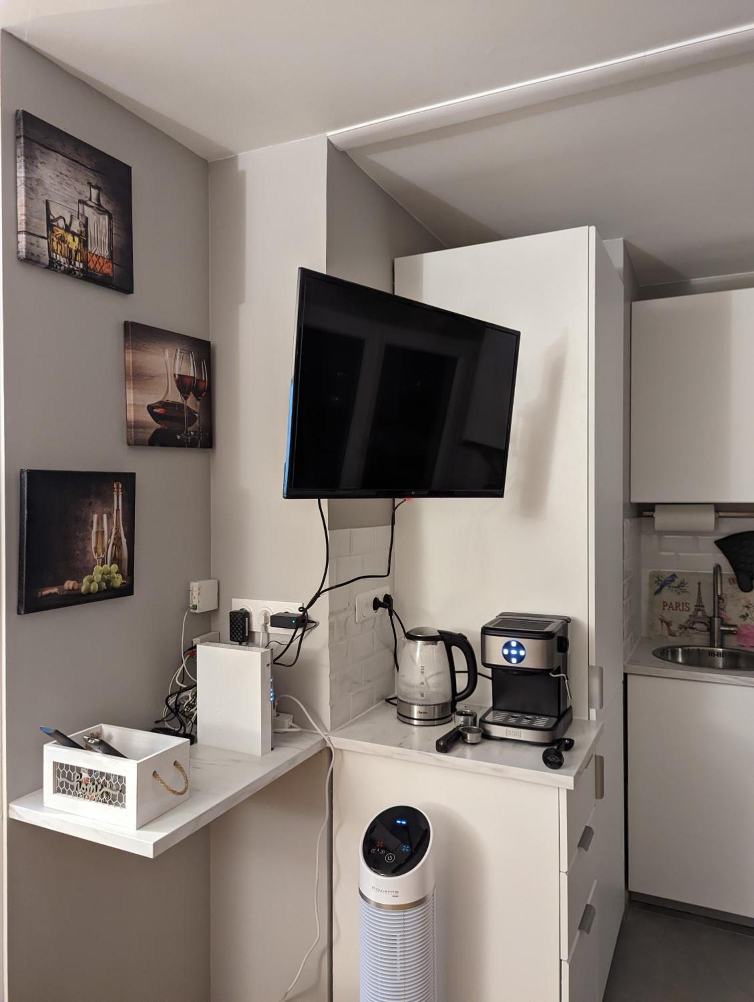 Charming Studio With Eiffel View パリ エクステリア 写真