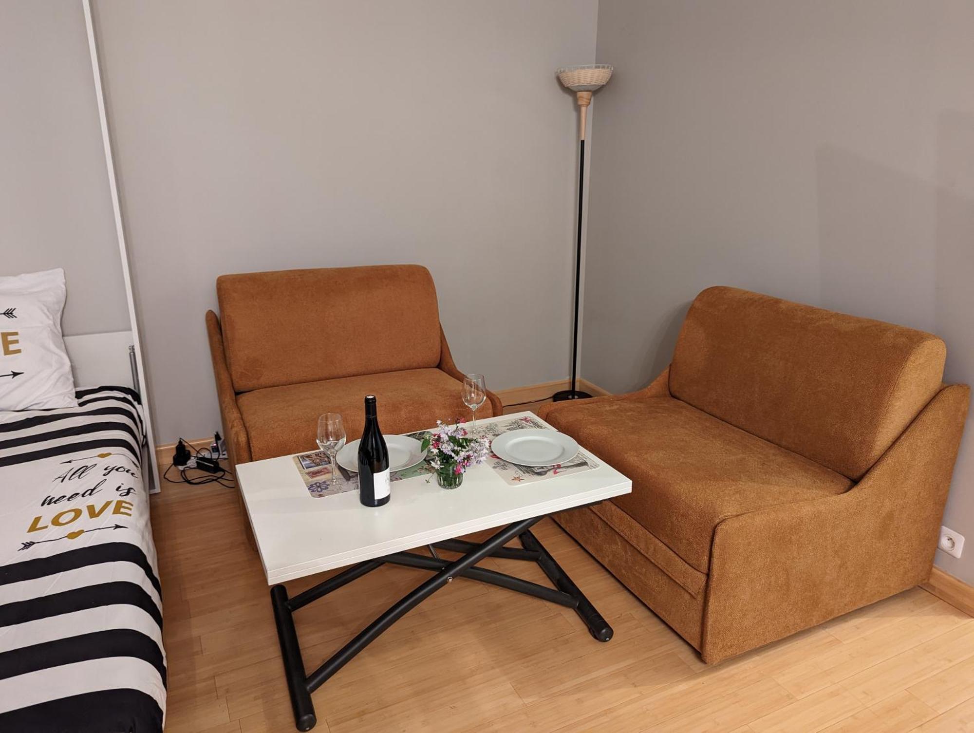 Charming Studio With Eiffel View パリ エクステリア 写真
